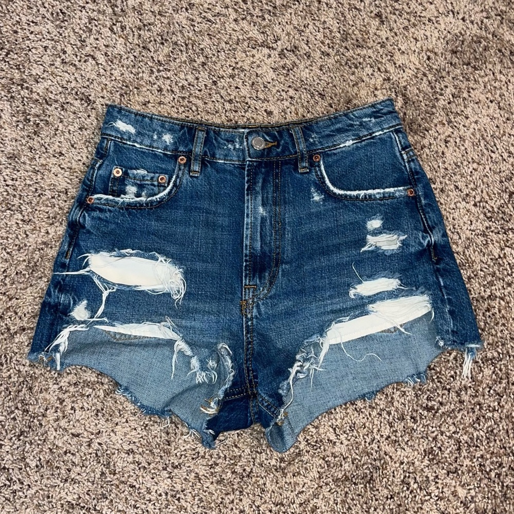 Zara Jean Short